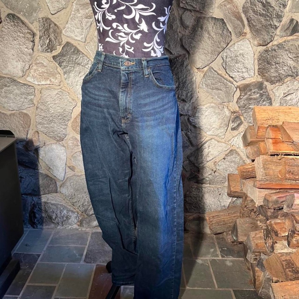 Wrangler Relaxed Fit Dark Wash Jeans 34X32